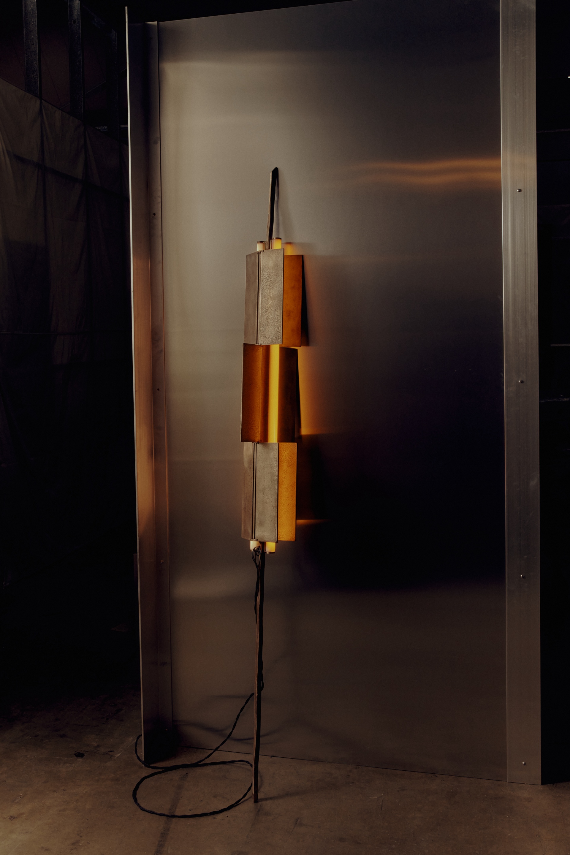 Minimalist gallery booth design reflecting sophisticated contemporary lifestyle sensibilities